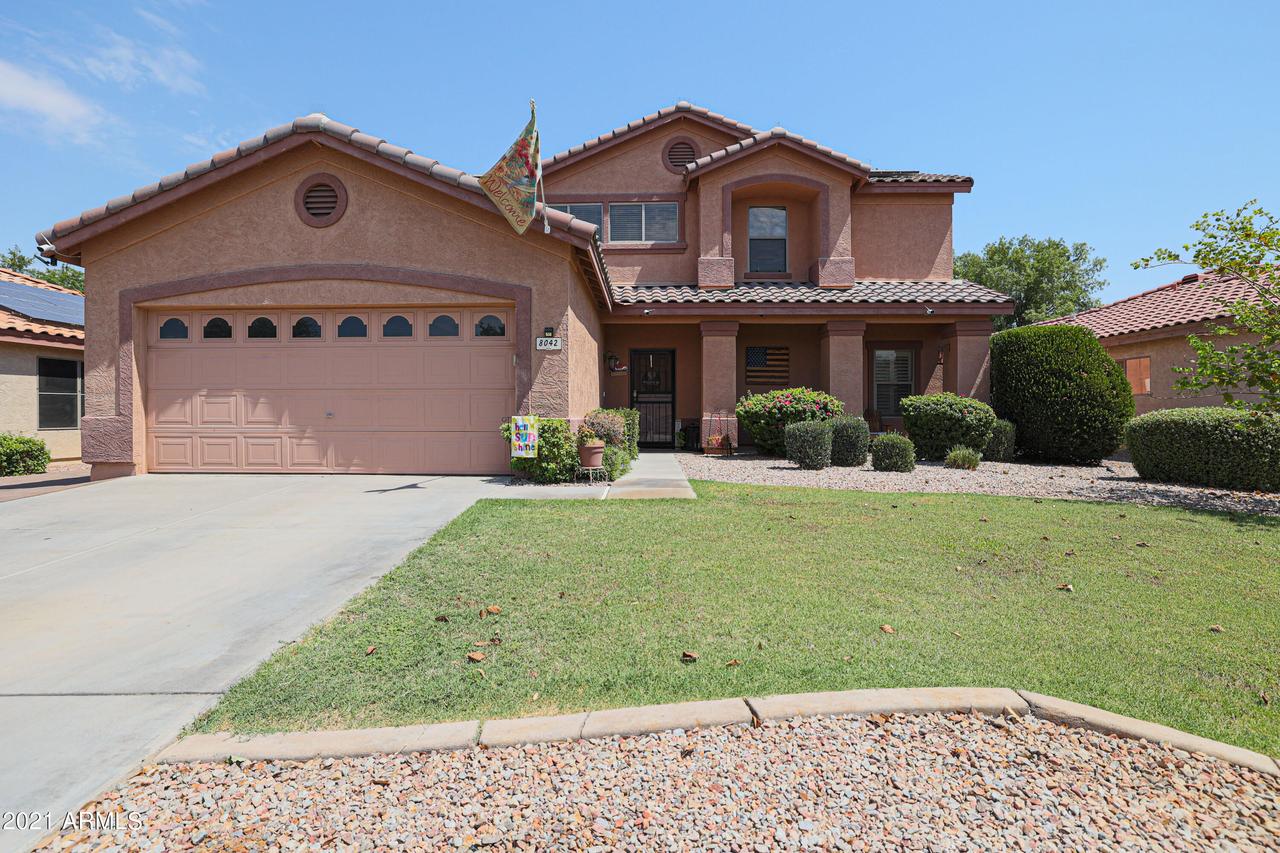 8042 W Caron Dr., Peoria, AZ 85345