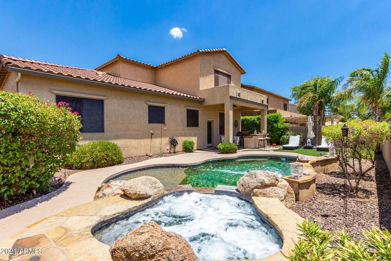 16057 W Becker Ln., Surprise, AZ 85379