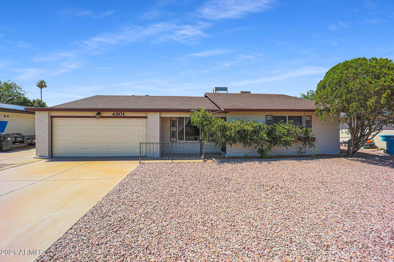 4801 W Desert Hills Dr., Glendale, AZ 85304