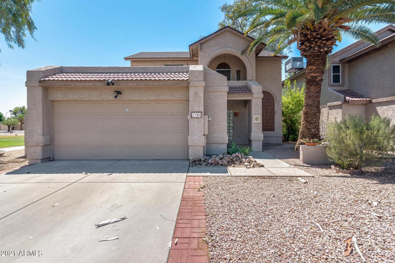 1704 N Apache Dr., Chandler, AZ 85224