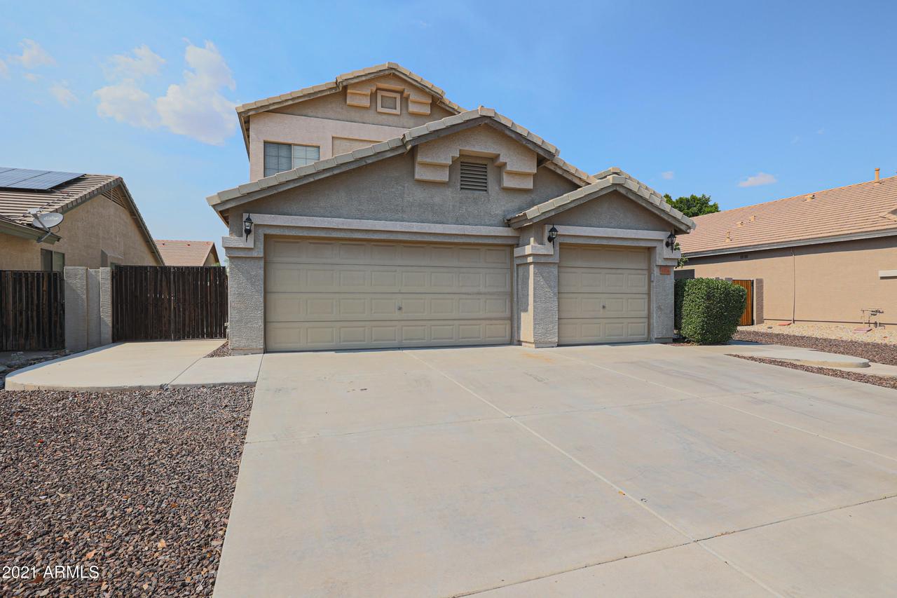 6816 W Bronco Tr., Peoria, AZ 85383