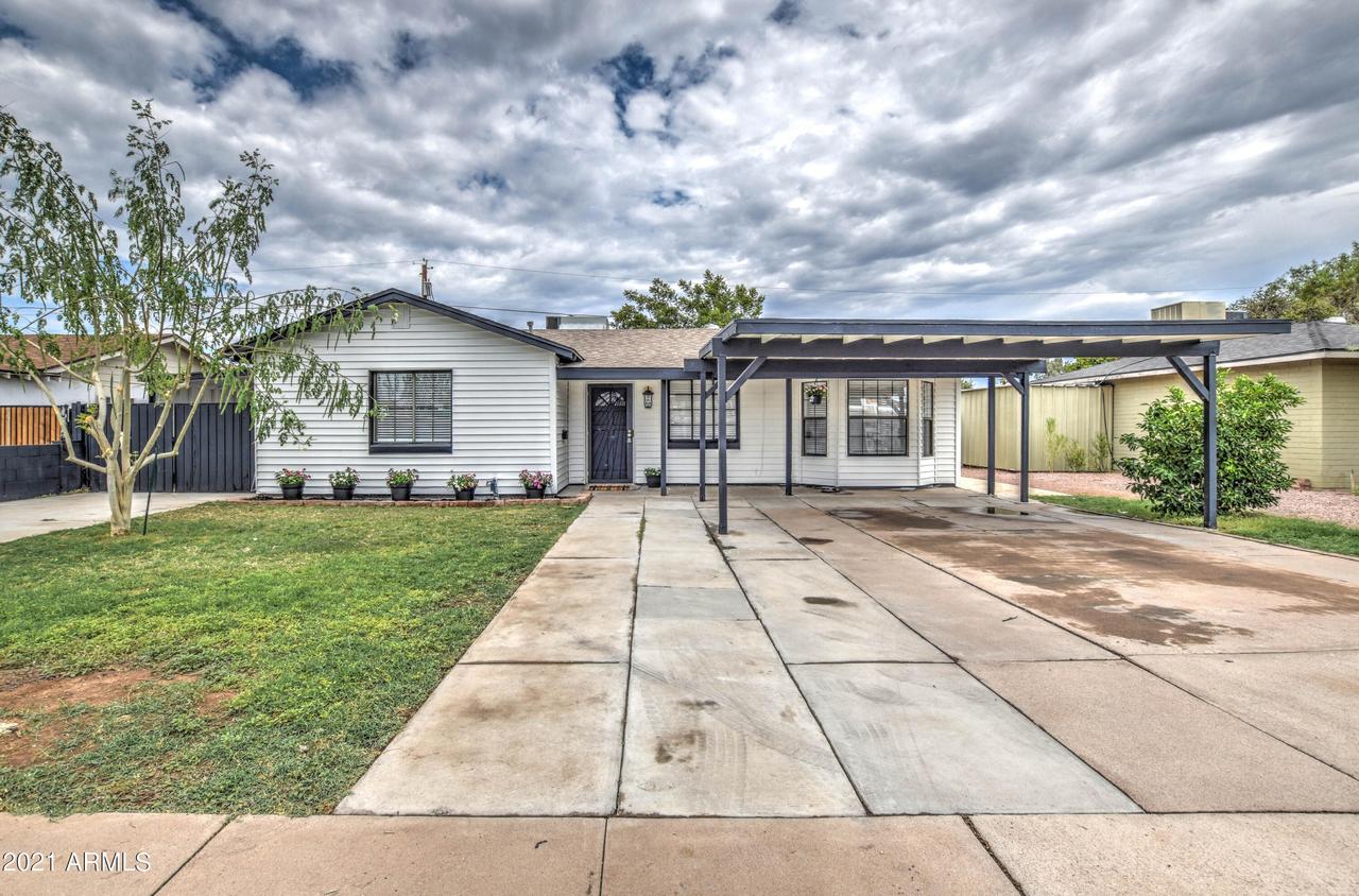 1818 E Monterey Way, Phoenix, AZ 85016