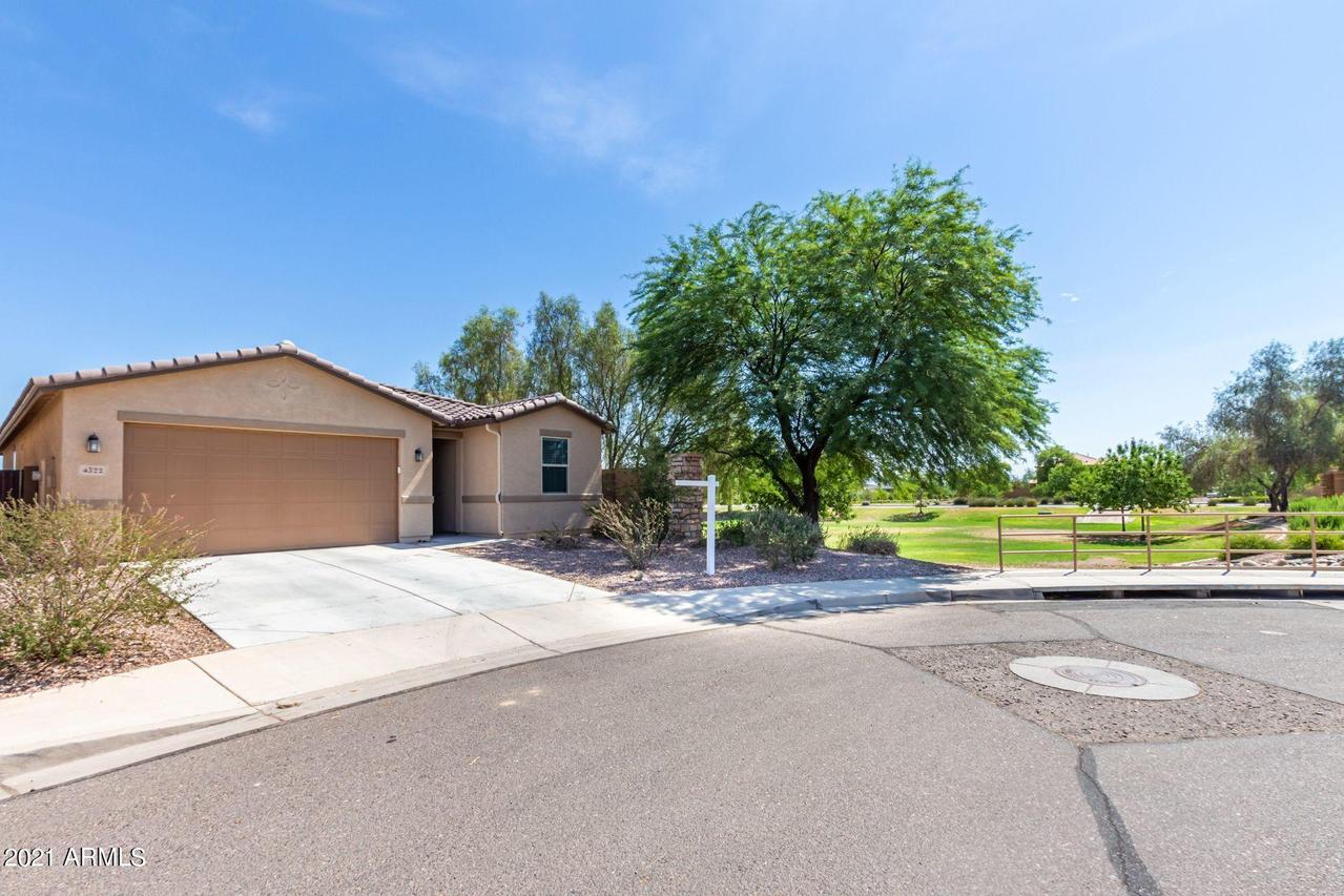 4322 W Federal Way, Queen Creek, AZ 85144