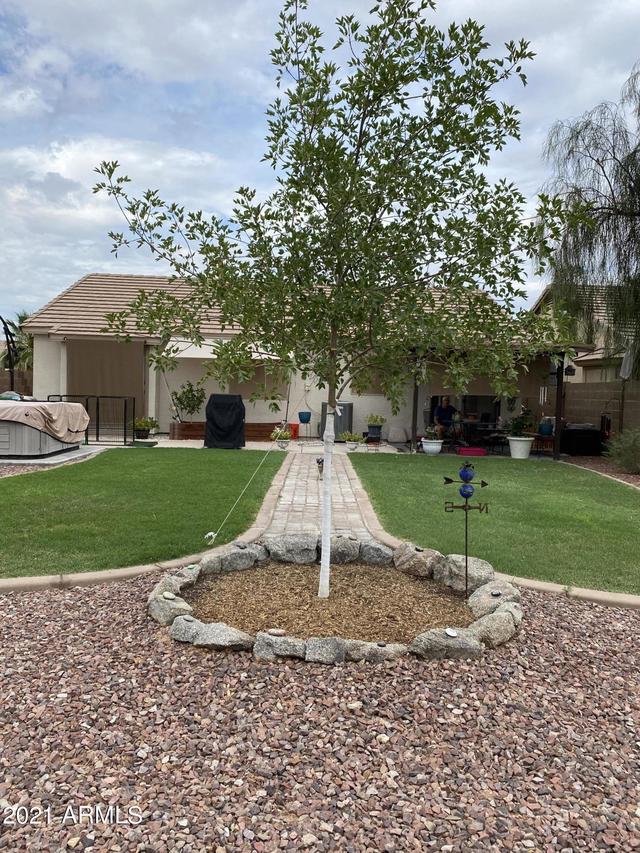 30461 N Royal Oak Way, San Tan Valley, AZ 85143