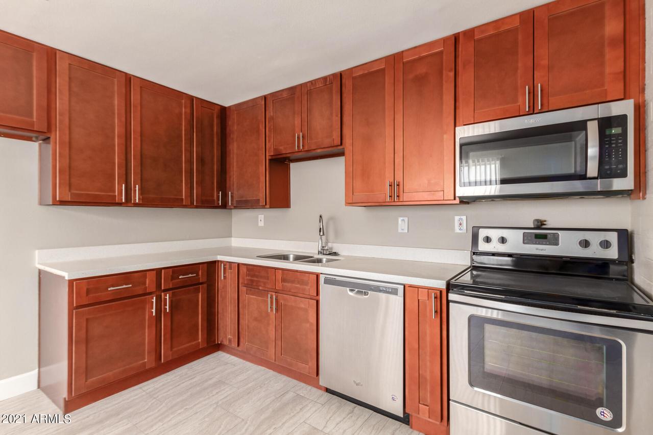 528 N 96th Pl., Mesa, AZ 85207