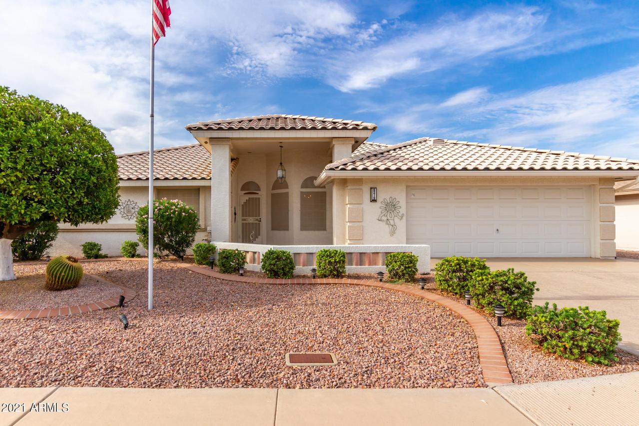 8219 E Nopal Ave., Mesa, AZ 85209