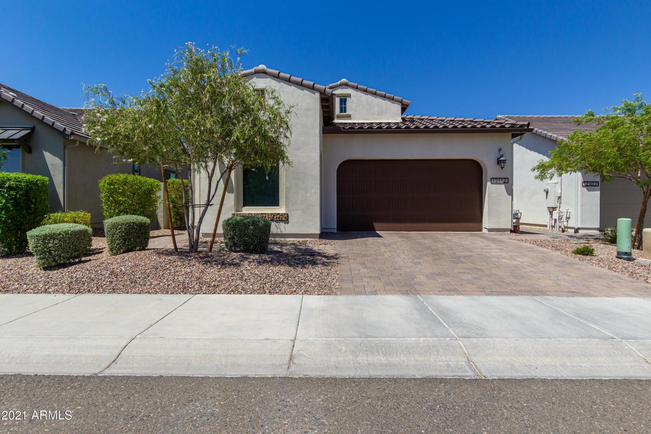 12112 W Peak View Rd., Peoria, AZ 85383
