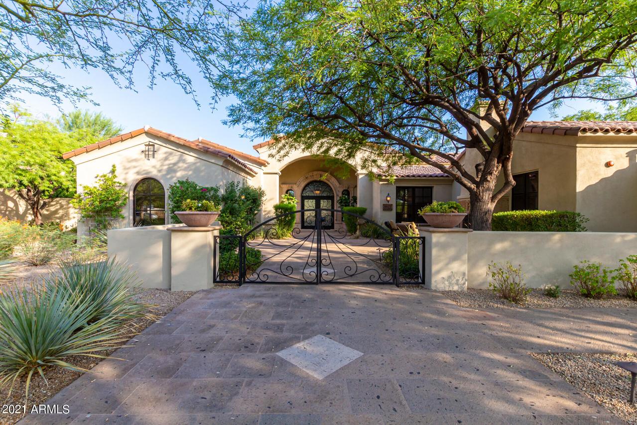 9927 E Toms Thumb, Scottsdale, AZ 85255
