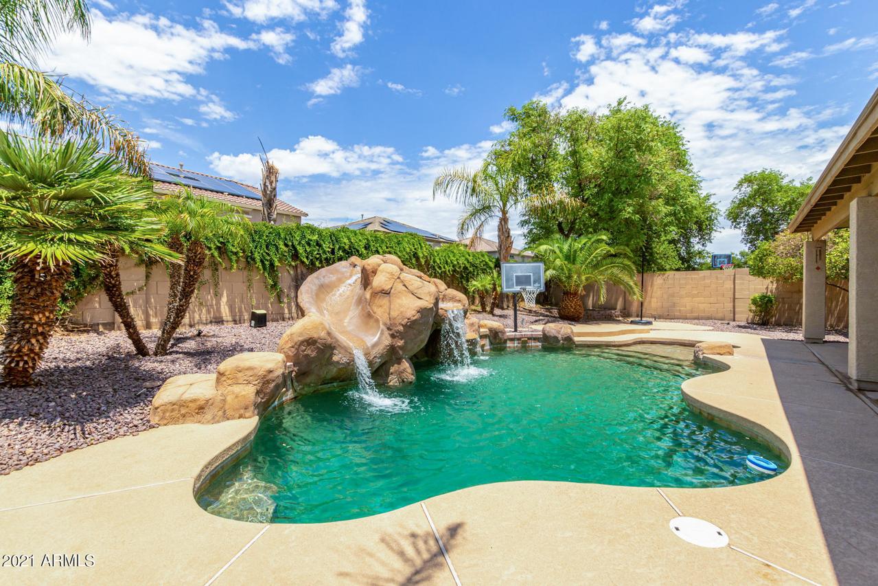 14162 W St Moritz Ln., Surprise, AZ 85379