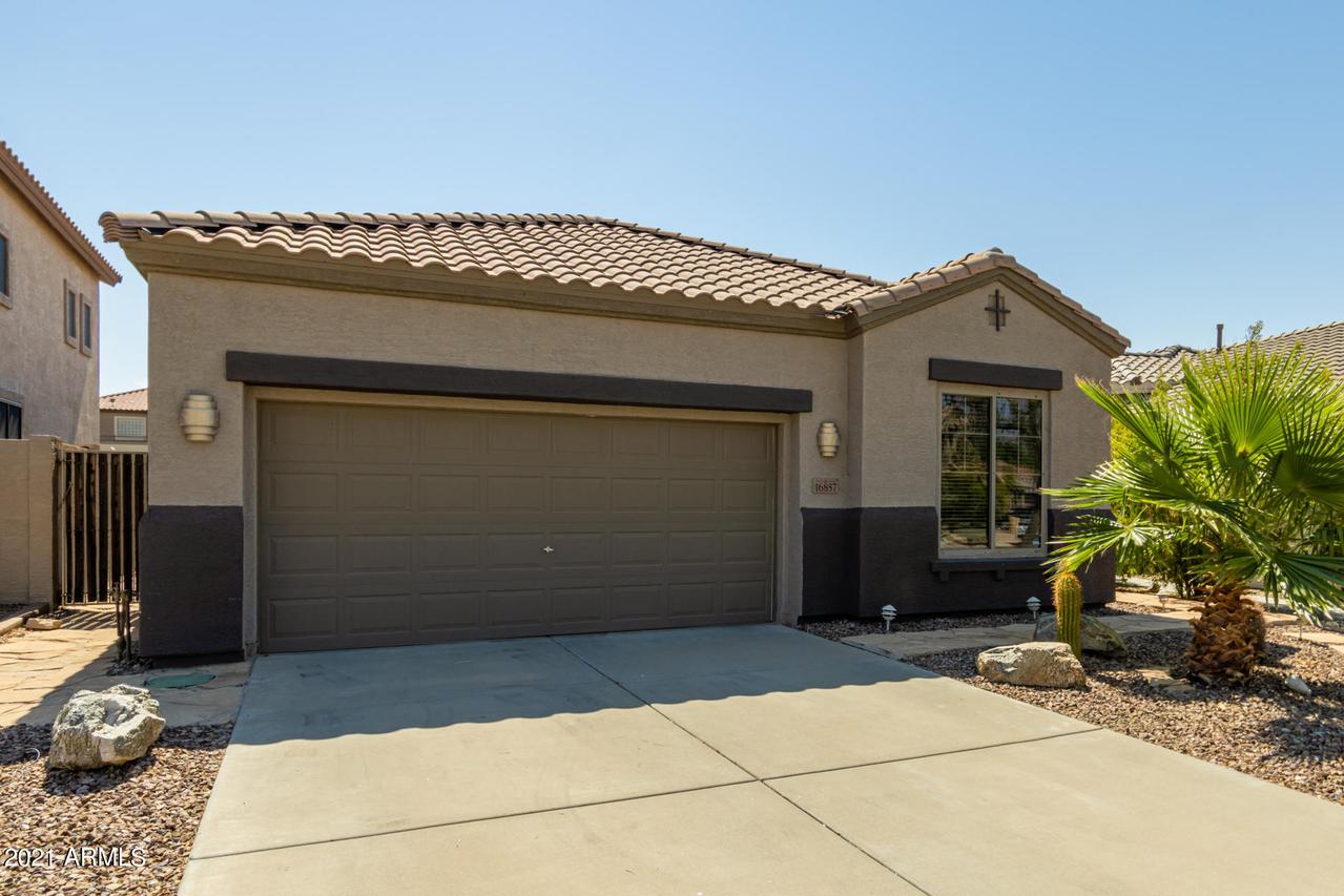 16857 S 30th Ave., Phoenix, AZ 85045