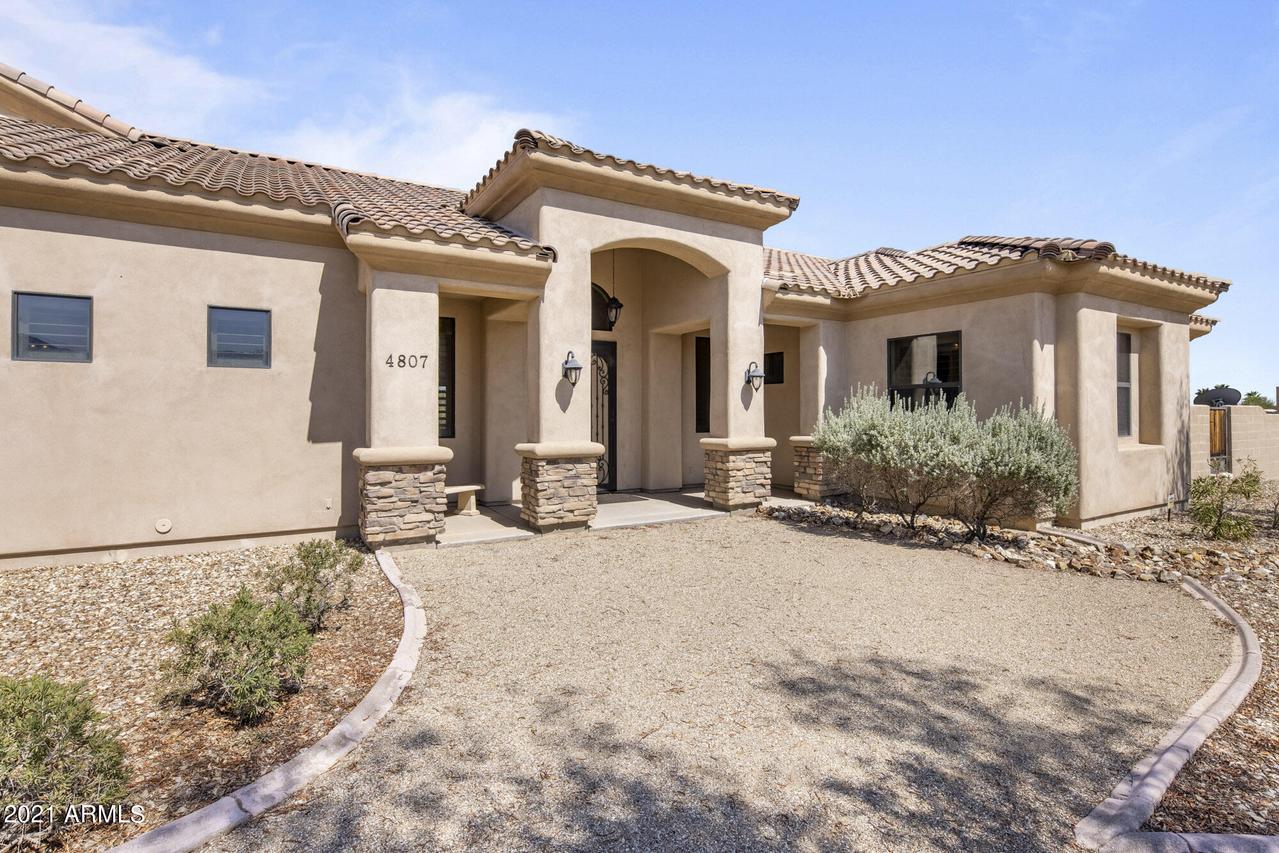 4807 N 199th Ave., Litchfield Park, AZ 85340