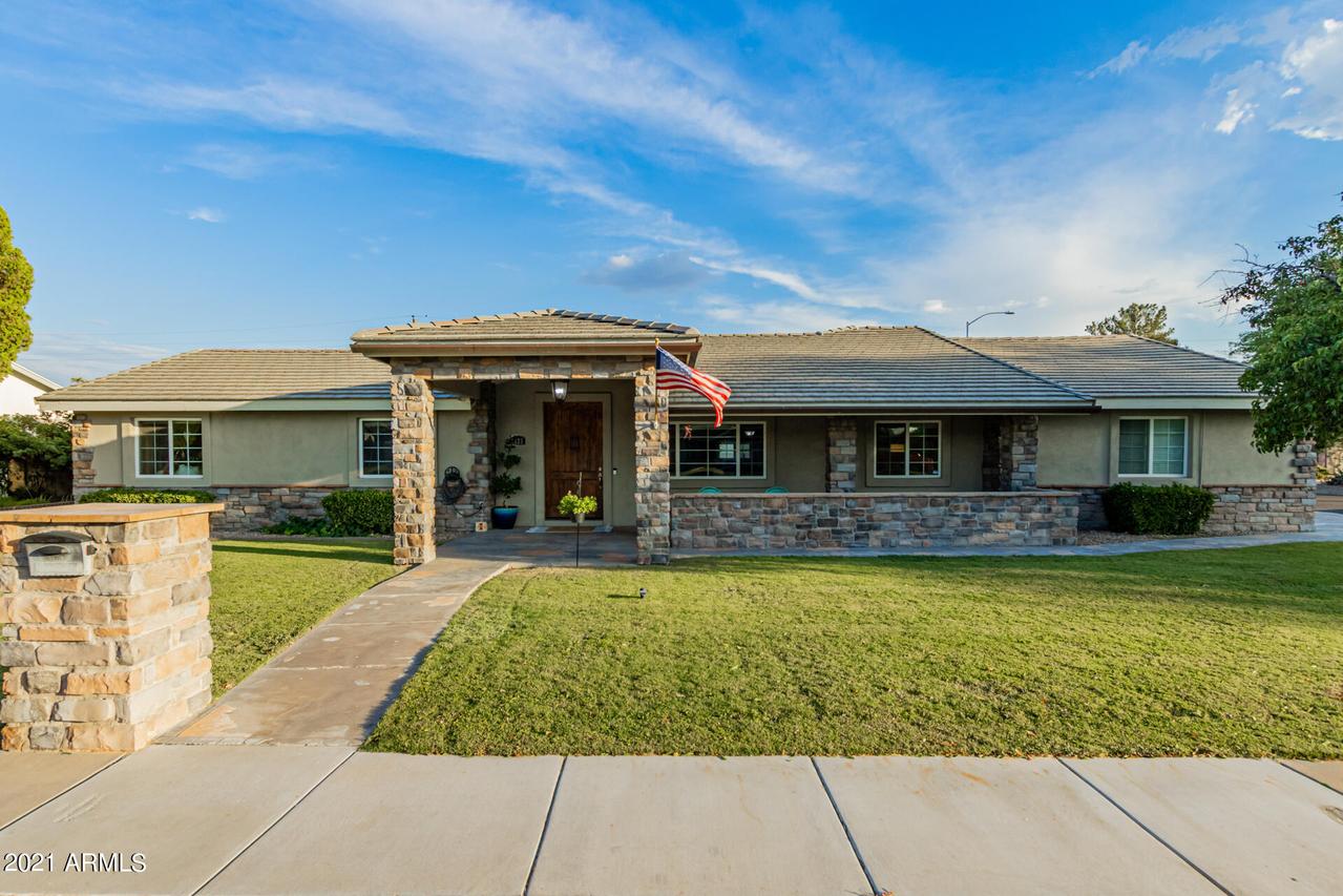 1825 E Fountain St., Mesa, AZ 85203