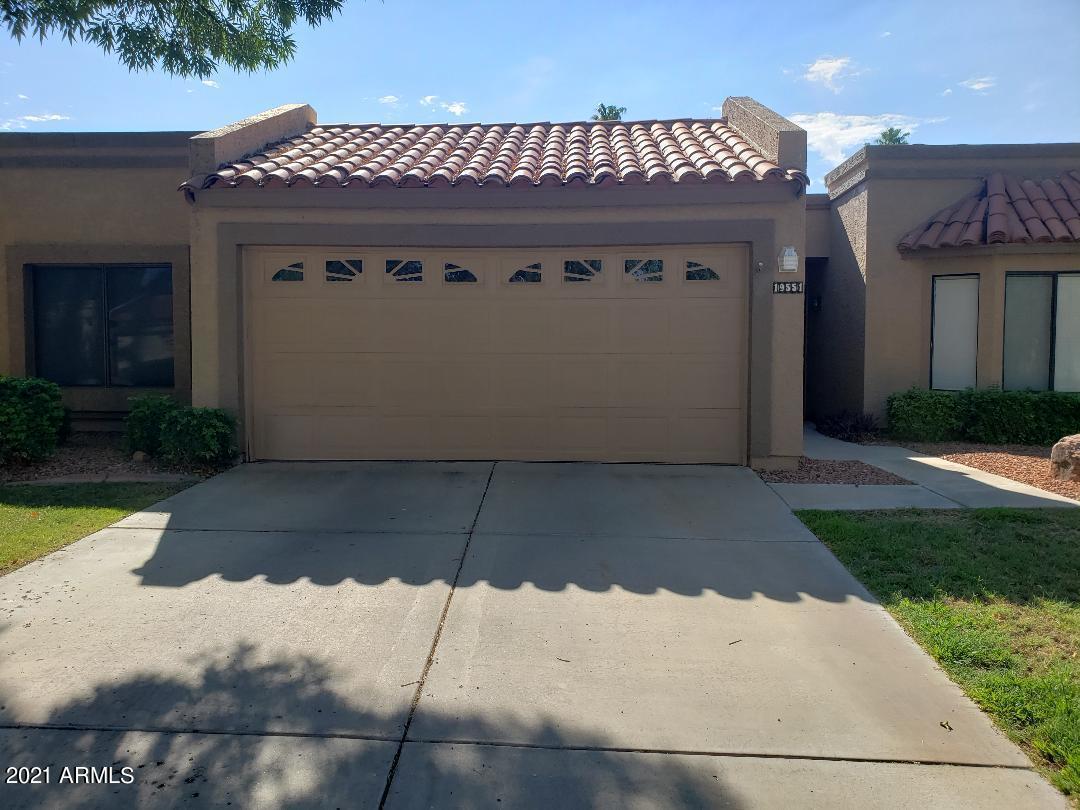 19551 N 96th Ln., Peoria, AZ 85382