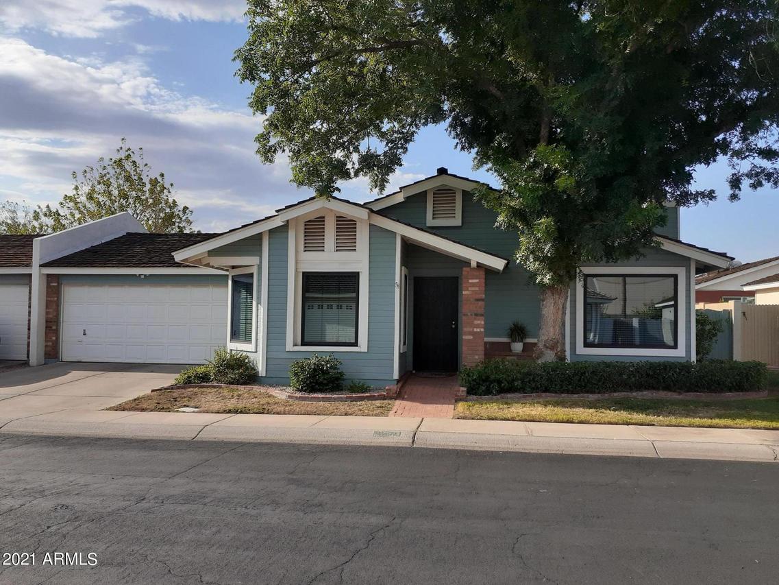 214 E Danbury Rd., Phoenix, AZ 85022