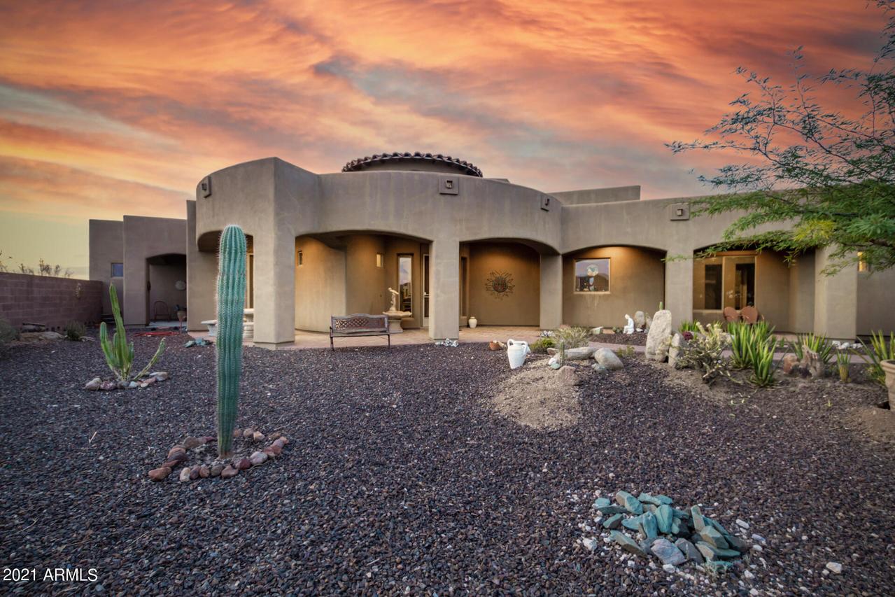 44734 N Perdiz Dr., New River, AZ 85087