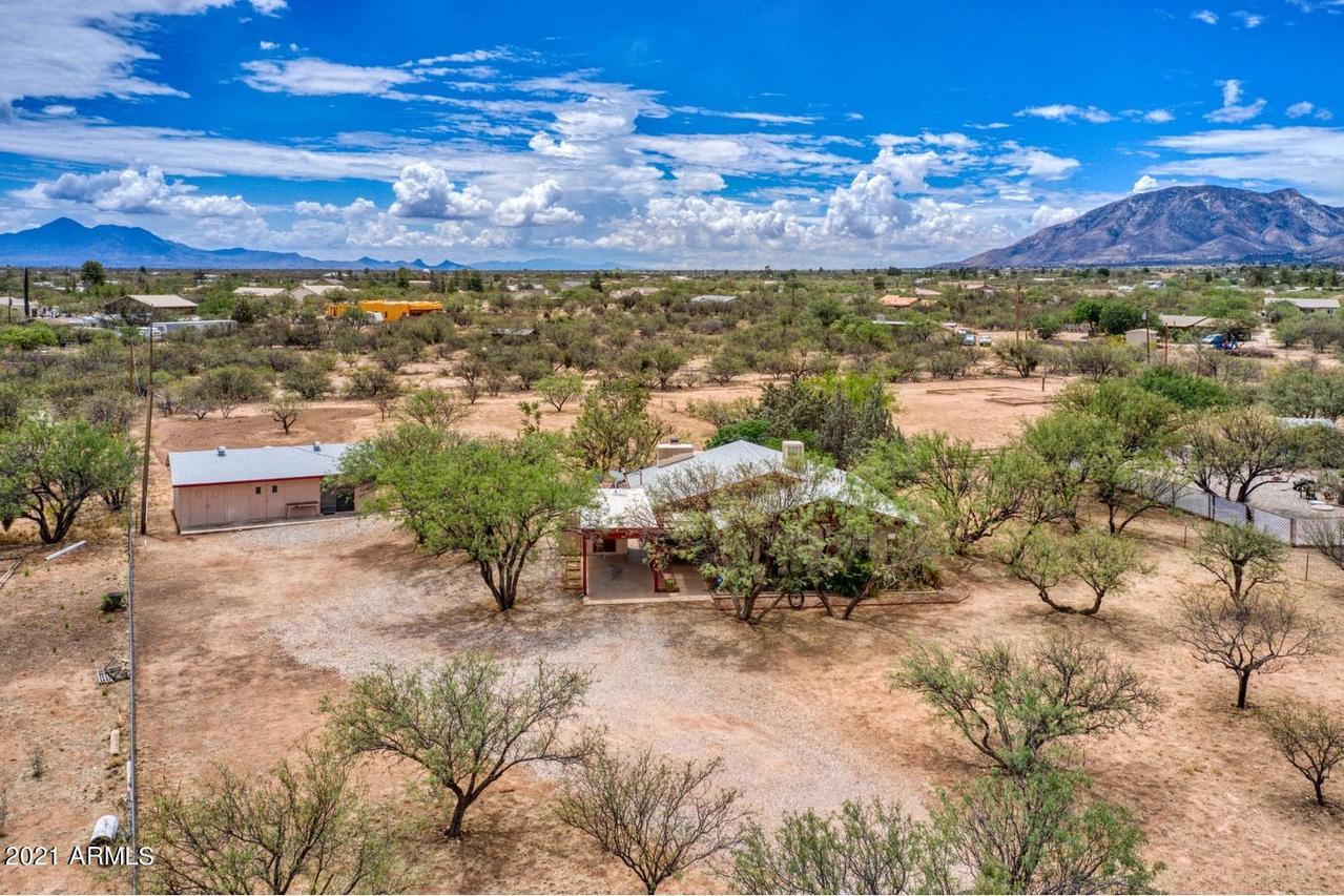 5800 E Calle De La Almendra, Hereford, AZ 85615