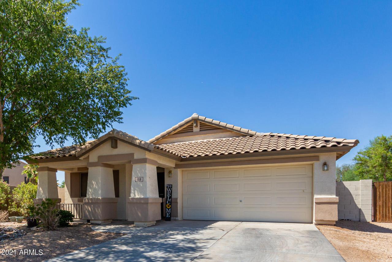 155 W Corriente Ct., San Tan Valley, AZ 85143