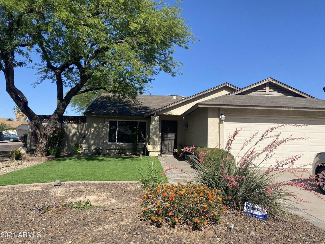 21203 N 34th Ave., Phoenix, AZ 85027