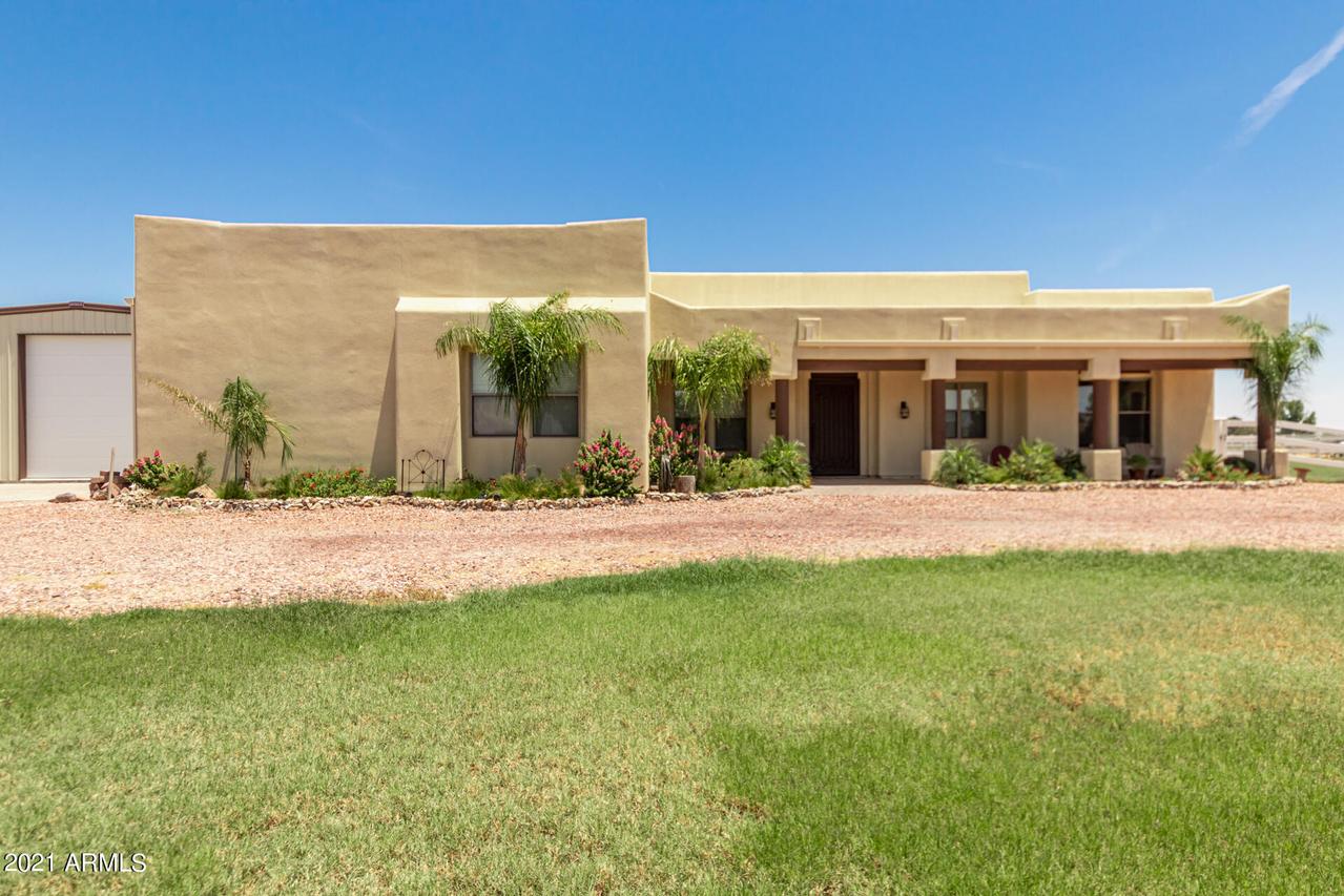 8903 S 230th Ave., Buckeye, AZ 85326