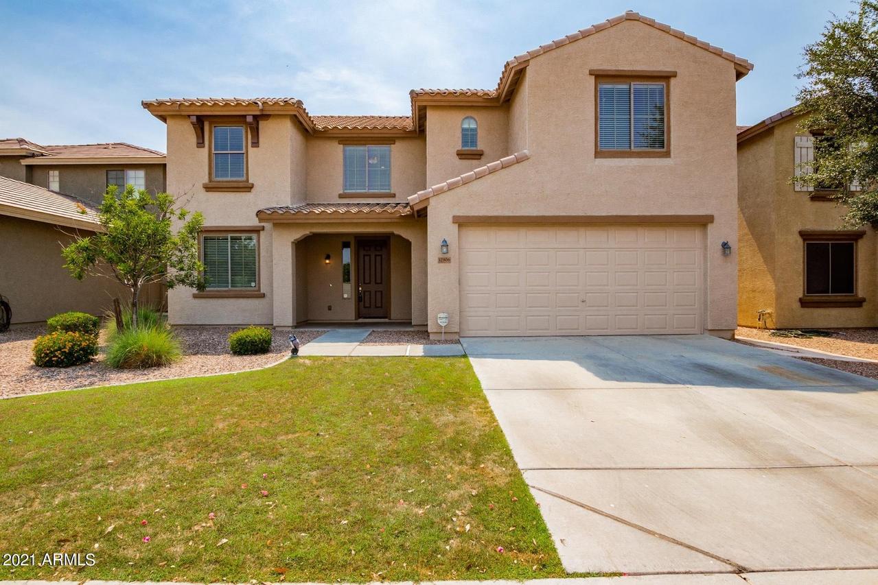 32906 N Pebble Creek Dr., San Tan Valley, AZ 85143