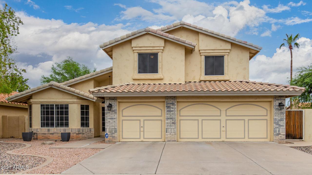 19324 N 77th Dr., Glendale, AZ 85308