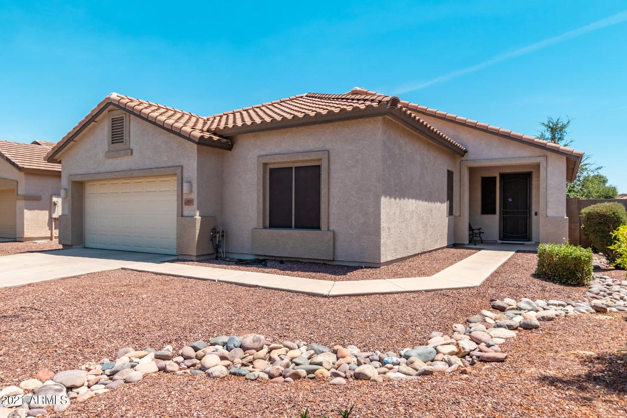 12517 W Apodaca Dr., Litchfield Park, AZ 85340