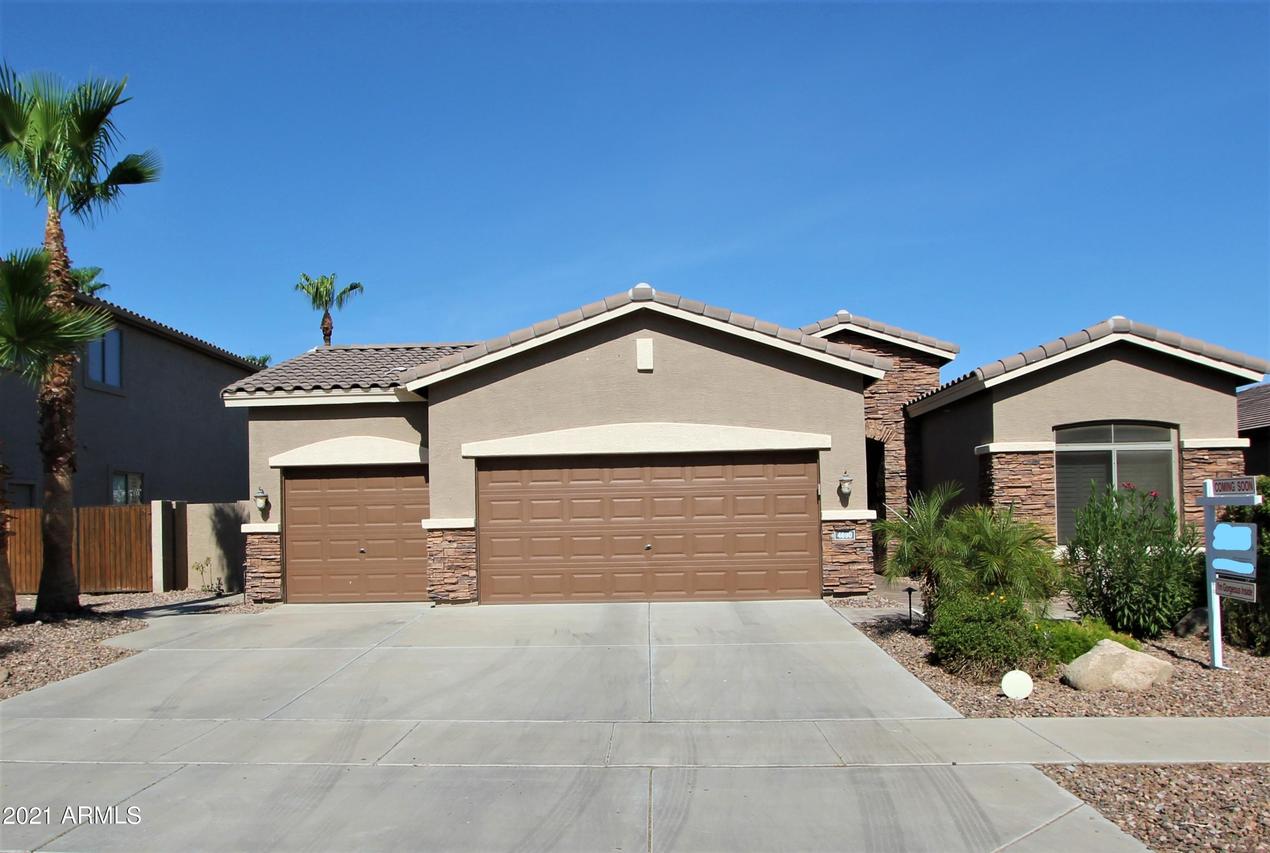 4690 S Stallion Dr., Gilbert, AZ 85297