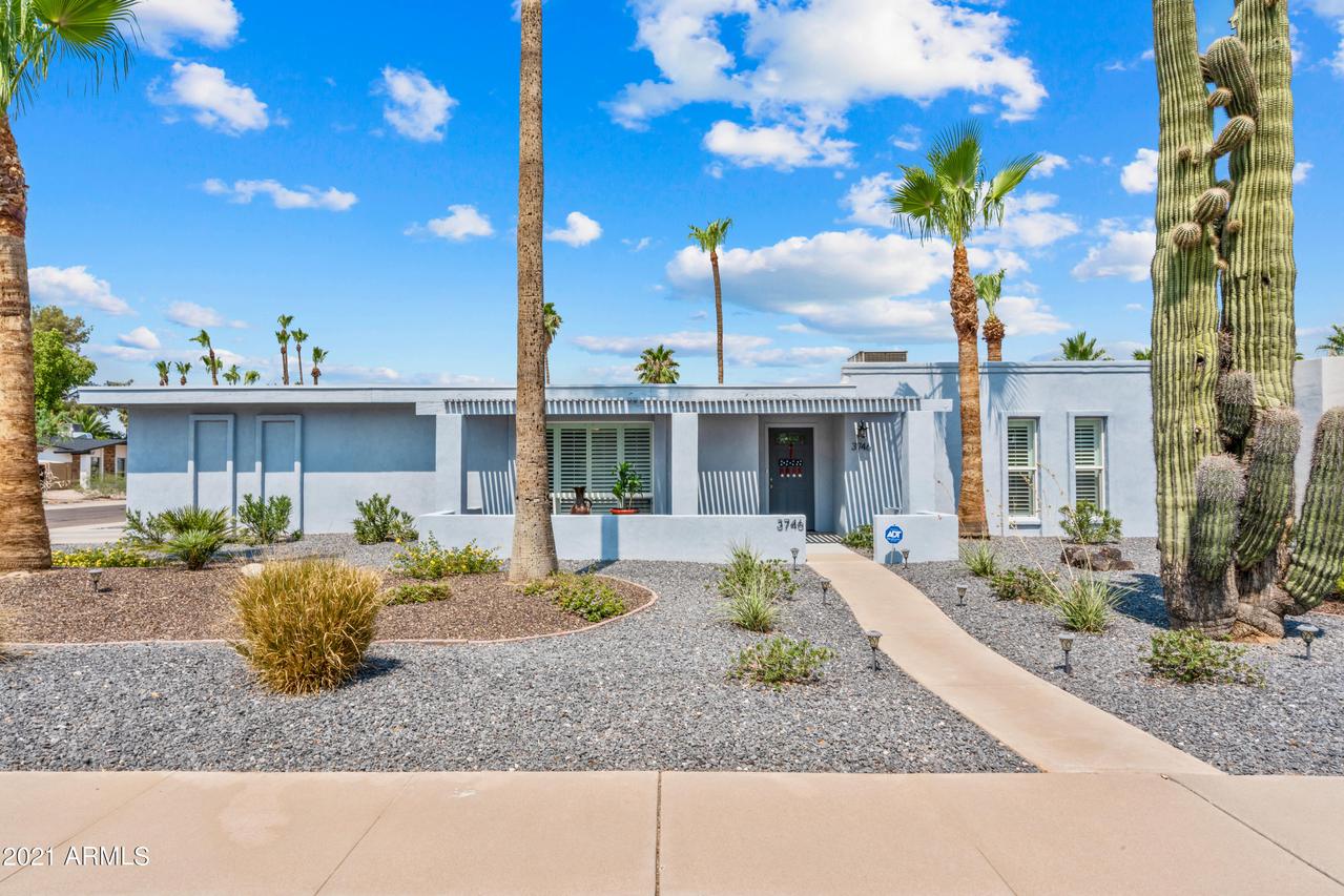 3746 E Shangri La Rd., Phoenix, AZ 85028