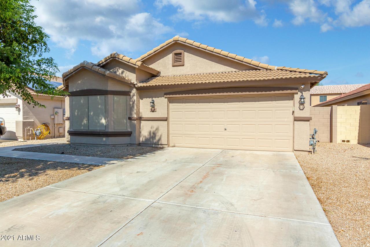 39935 N Manetti St., San Tan Valley, AZ 85140