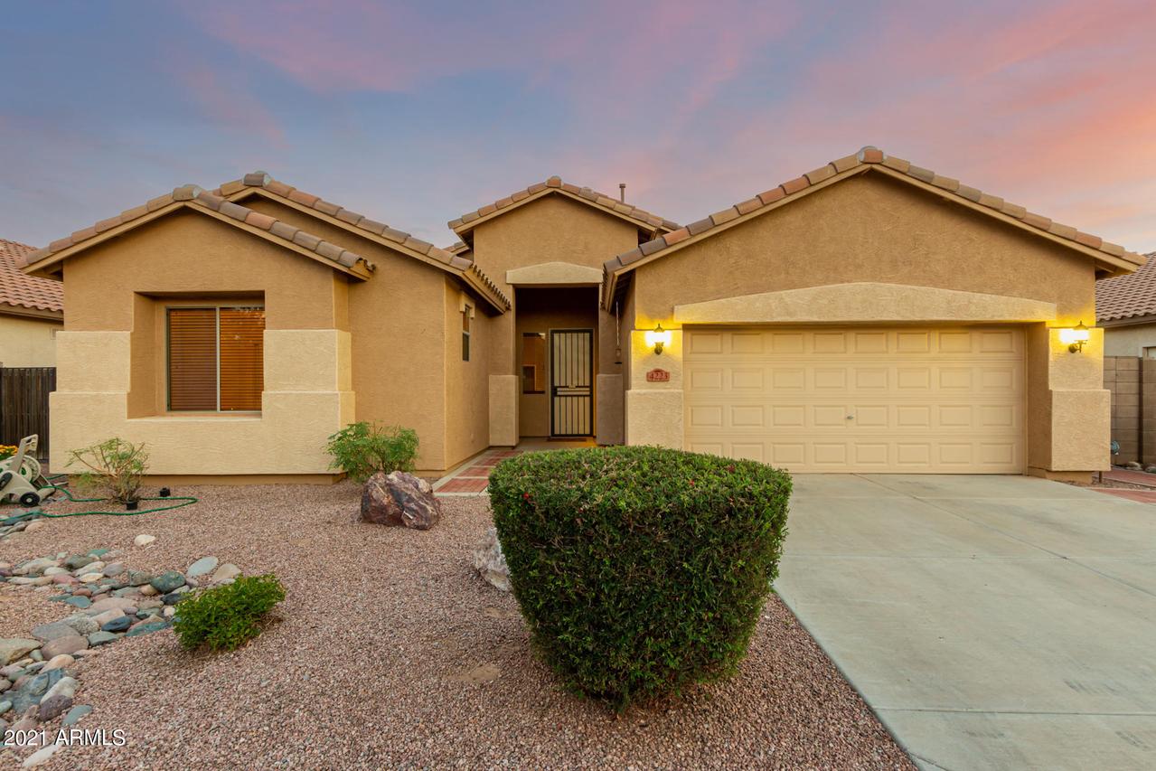 4223 E Torrey Pines Ln., Chandler, AZ 85249