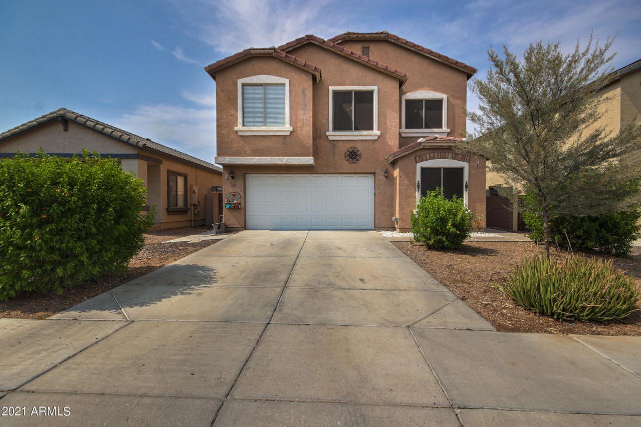 1210 W Desert Basin Dr., San Tan Valley, AZ 85143