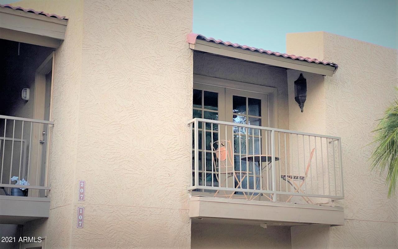 1111 E University Dr. #207, Tempe, AZ 85288