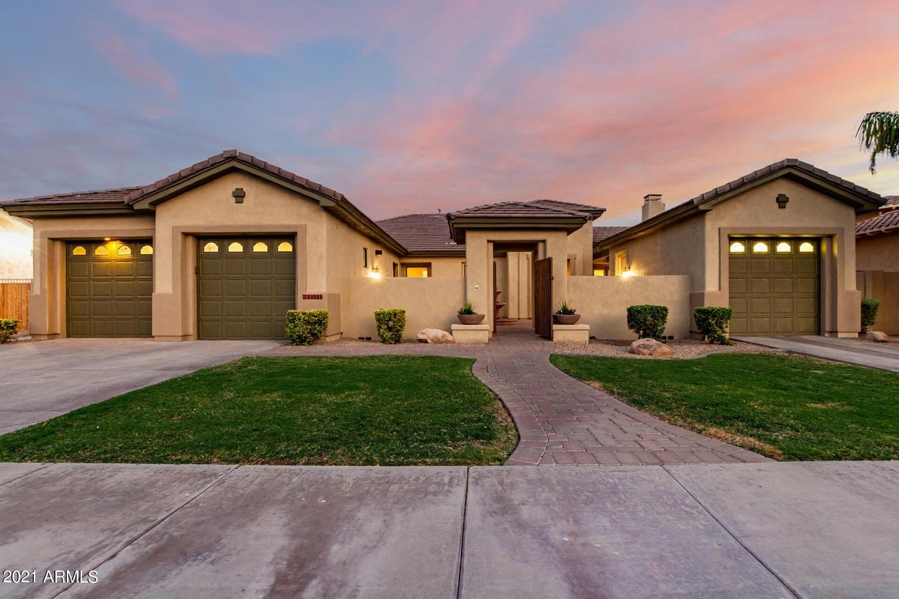 14527 W Sheridan St., Goodyear, AZ 85395