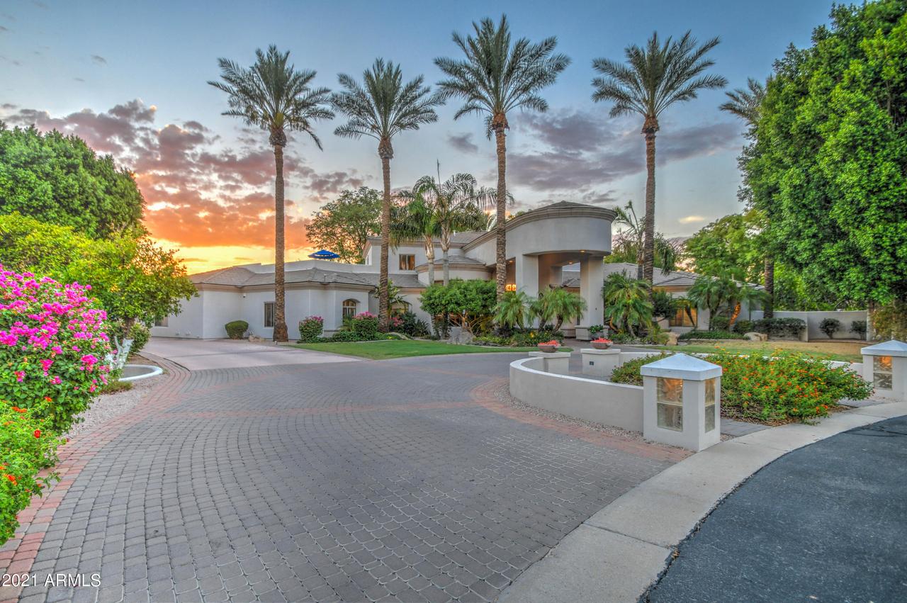 1550 N 40th St. #6, Mesa, AZ 85205