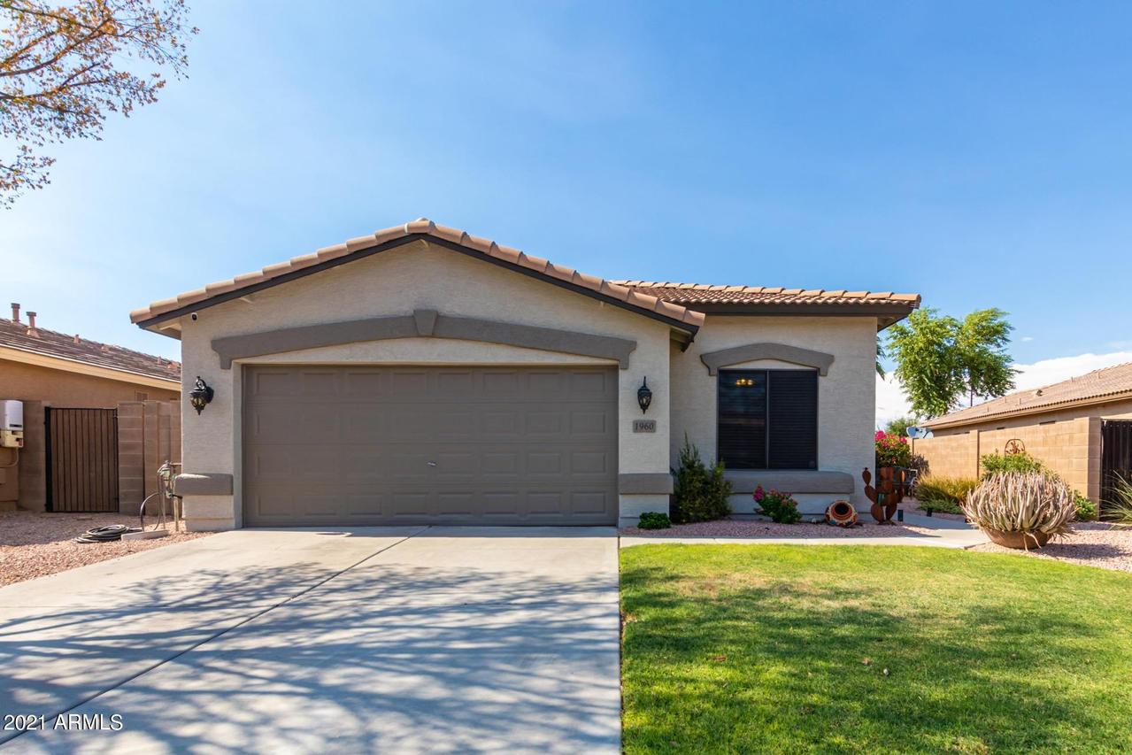 1960 W Allens Peak Dr., Queen Creek, AZ 85242
