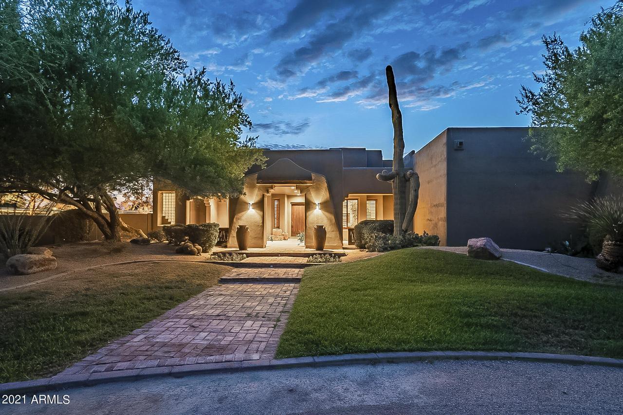 5600 S Ashley Dr., Chandler, AZ 85249