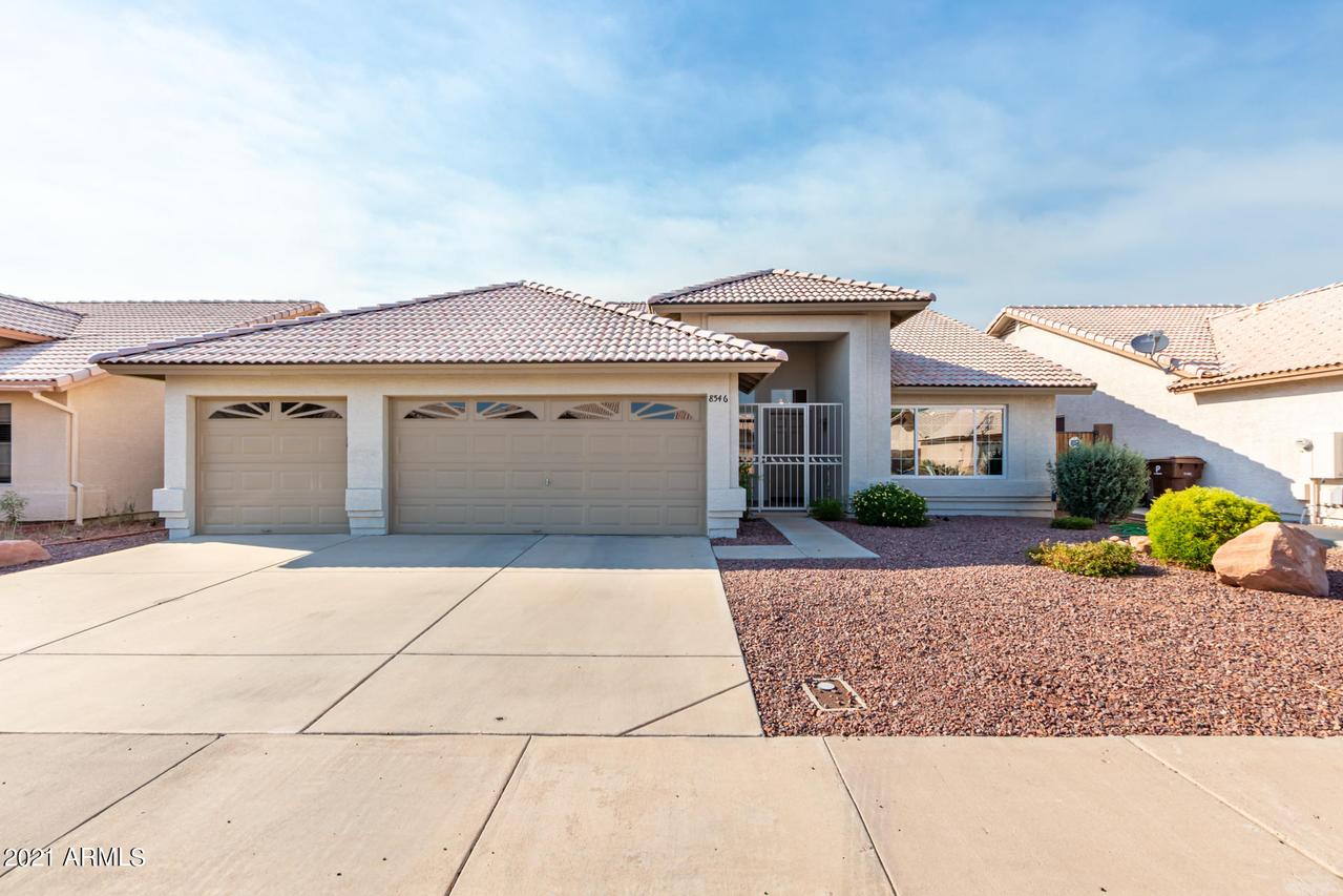 8546 W Willow Ave., Peoria, AZ 85381