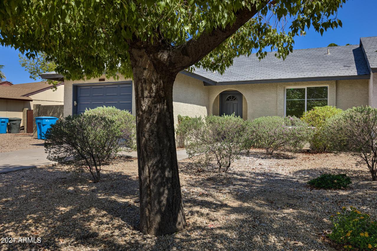 3238 W Mohawk Ln., Phoenix, AZ 85027