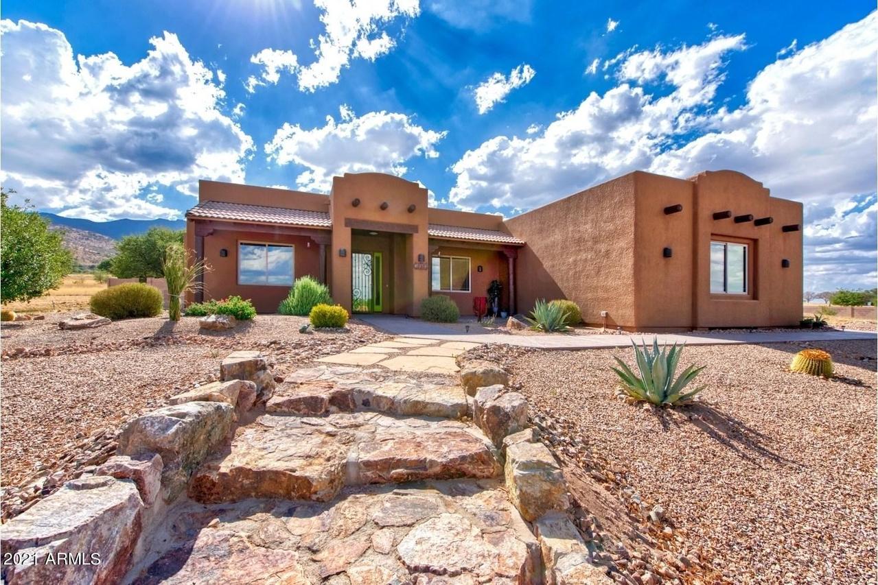 10202 S Wilderness Rd., Hereford, AZ 85615