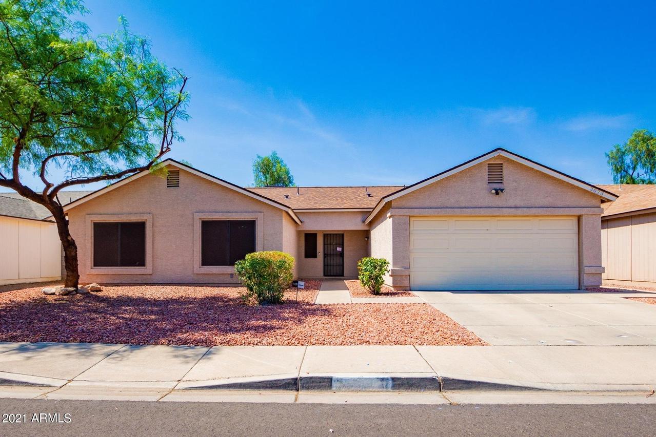 3073 W Country Club Ter., Phoenix, AZ 85027