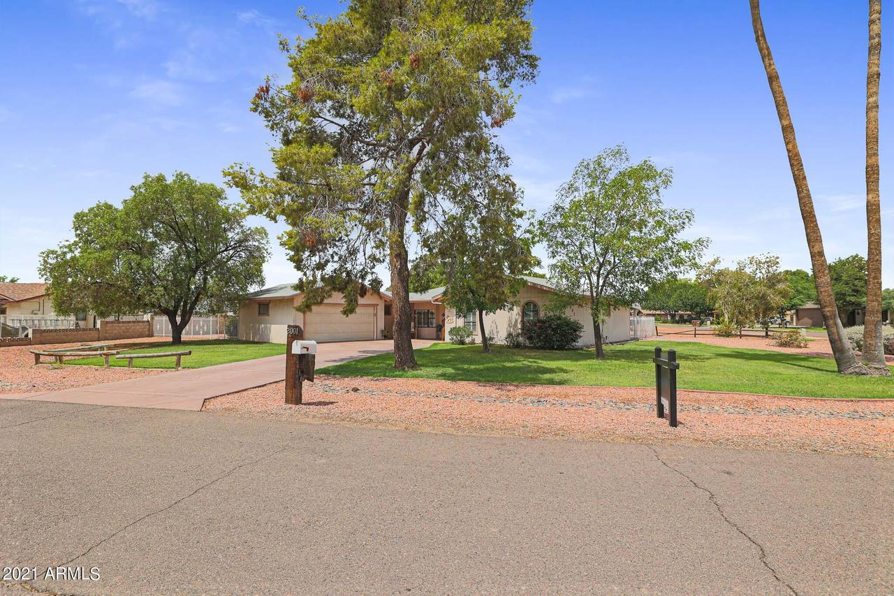 9001 W Taylor St., Tolleson, AZ 85353