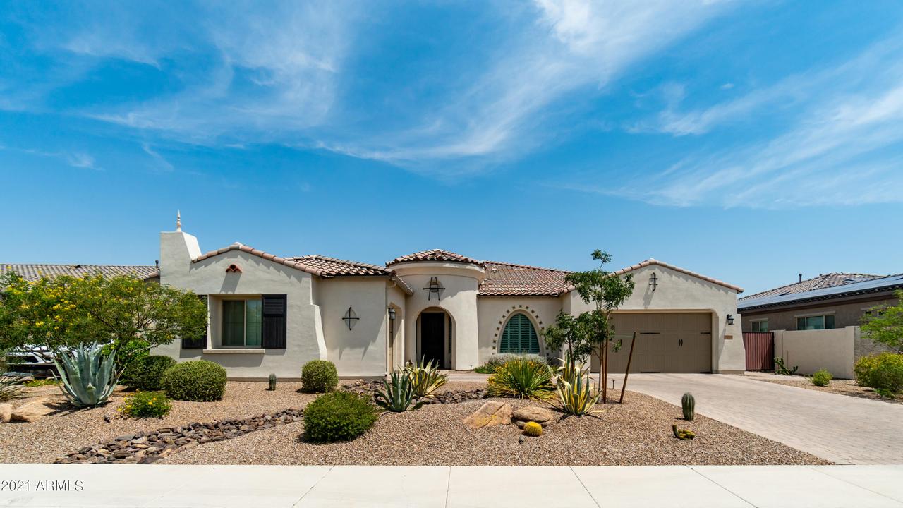 9226 W Los Gatos Dr., Peoria, AZ 85383