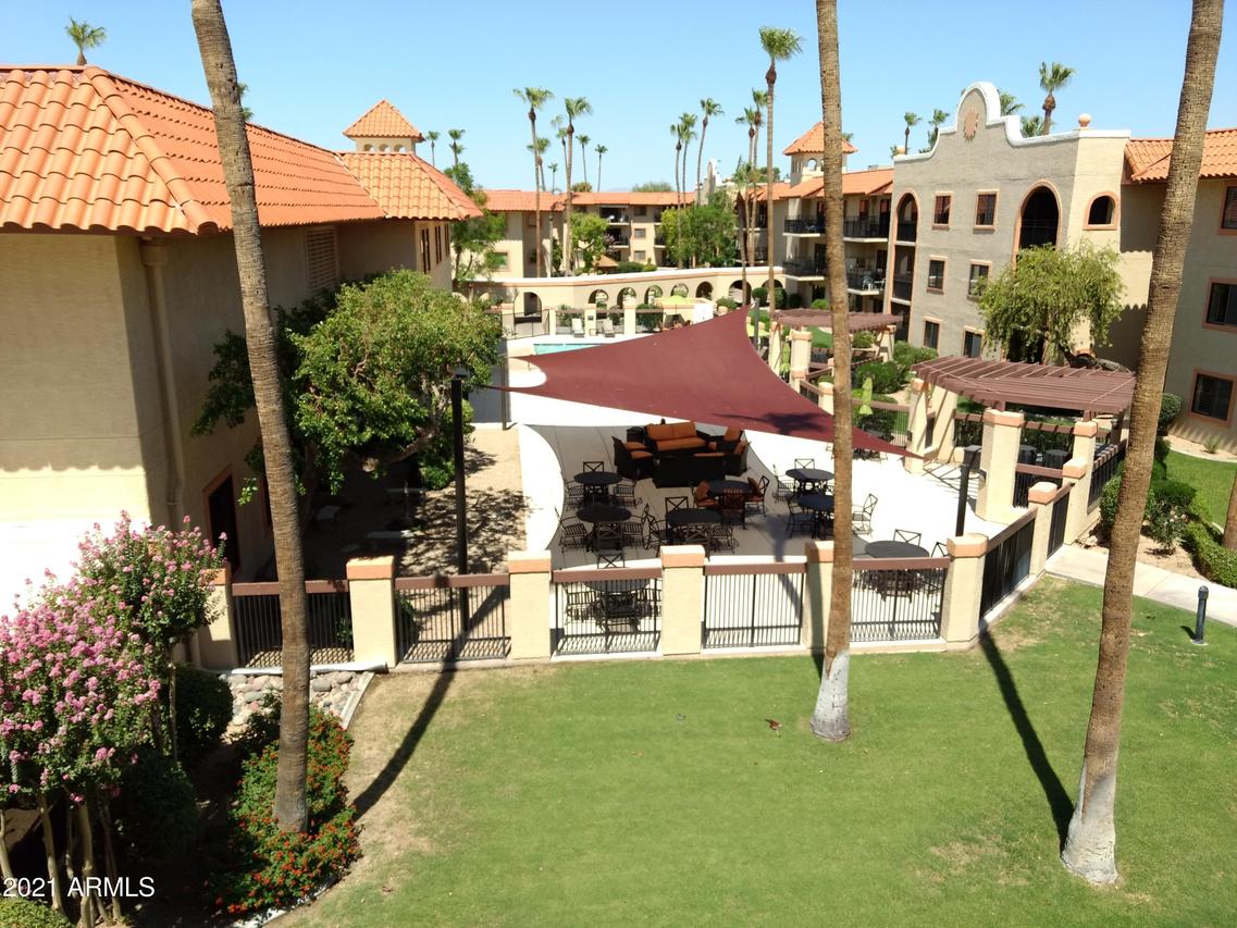 10330 W Thunderbird Blvd. #C301, Sun City, AZ 85351