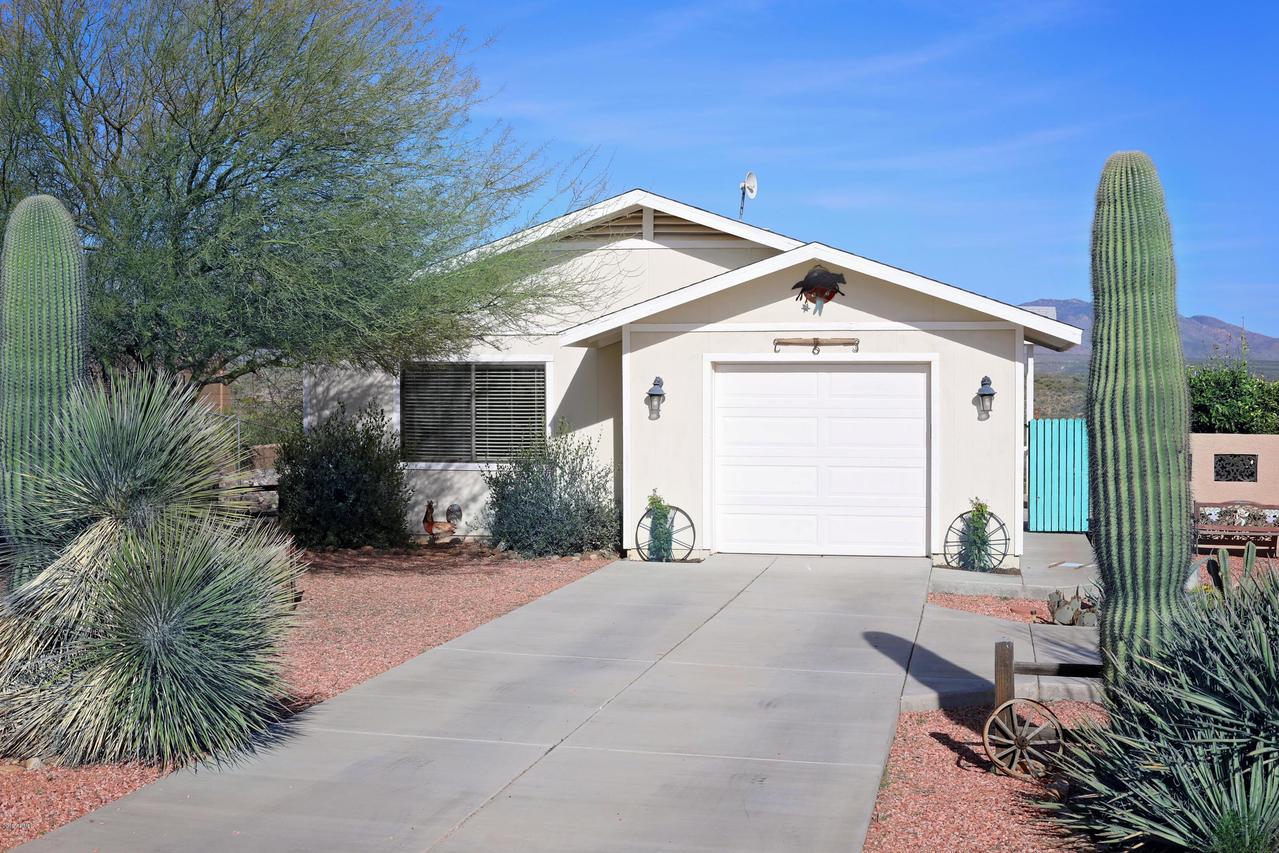 27127 S Bennett Way, Congress, AZ 85332
