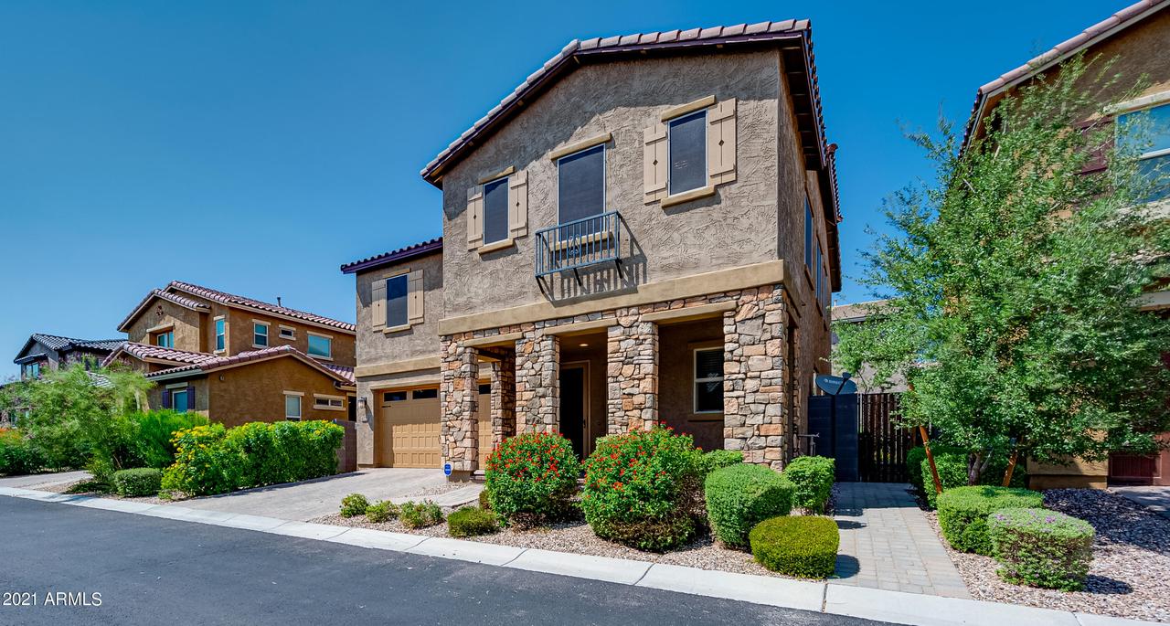 4722 E Cielo Grande Ave., Phoenix, AZ 85050