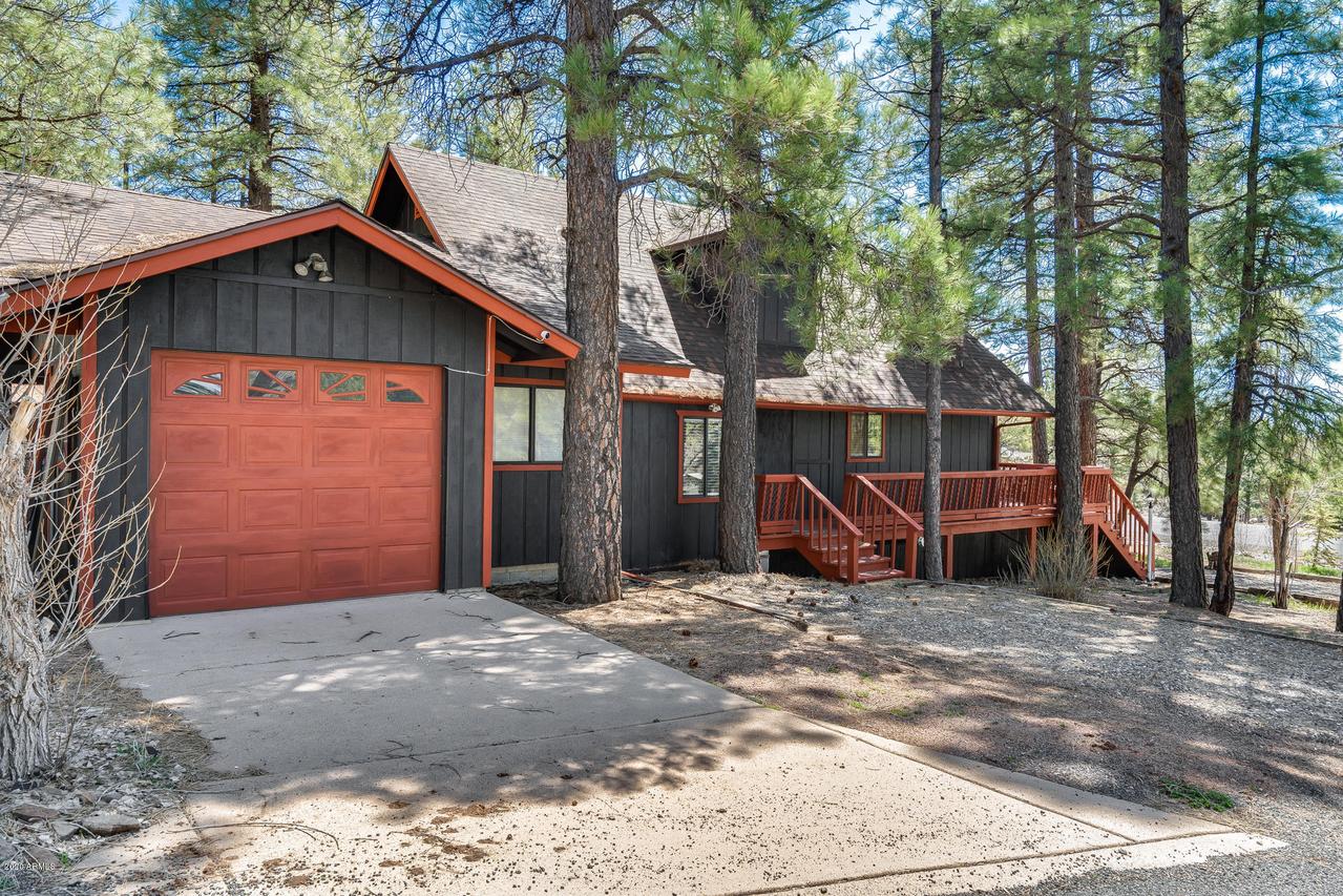17275 S Zuni Pl., Munds Park, AZ 86017