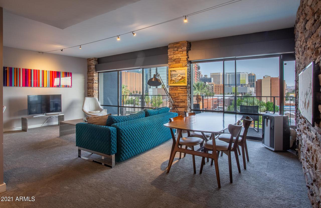 805 N 4th Ave. #504, Phoenix, AZ 85003