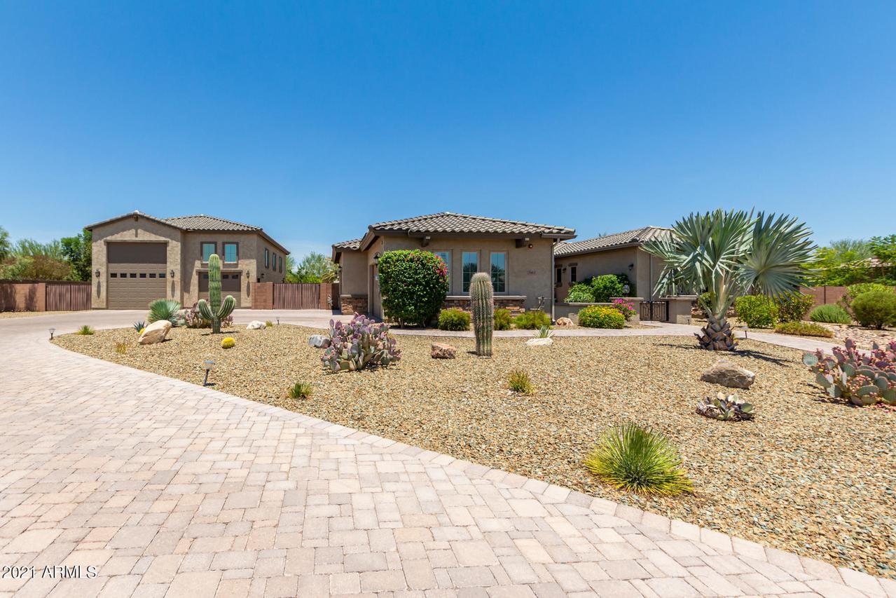 7662 W Artemisa Ave., Peoria, AZ 85383