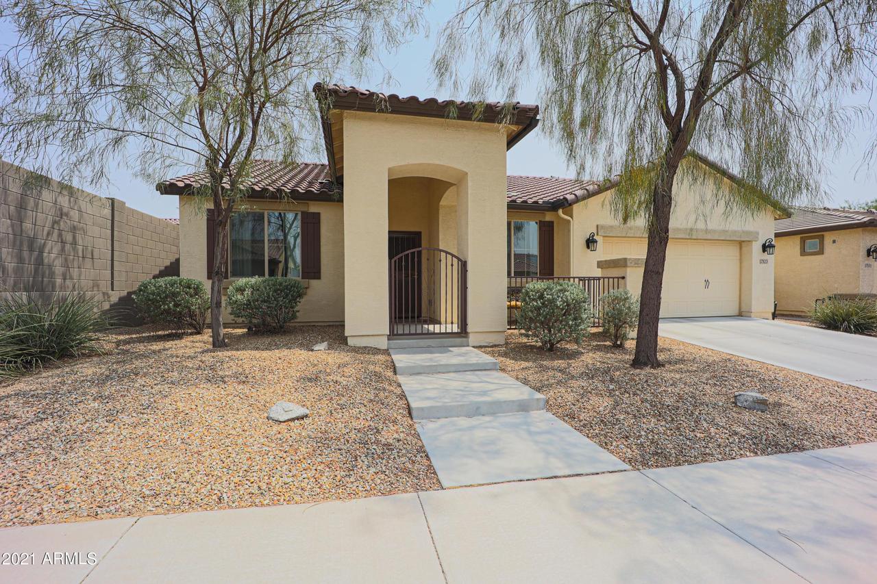 17523 W Cedarwood Ln., Goodyear, AZ 85338