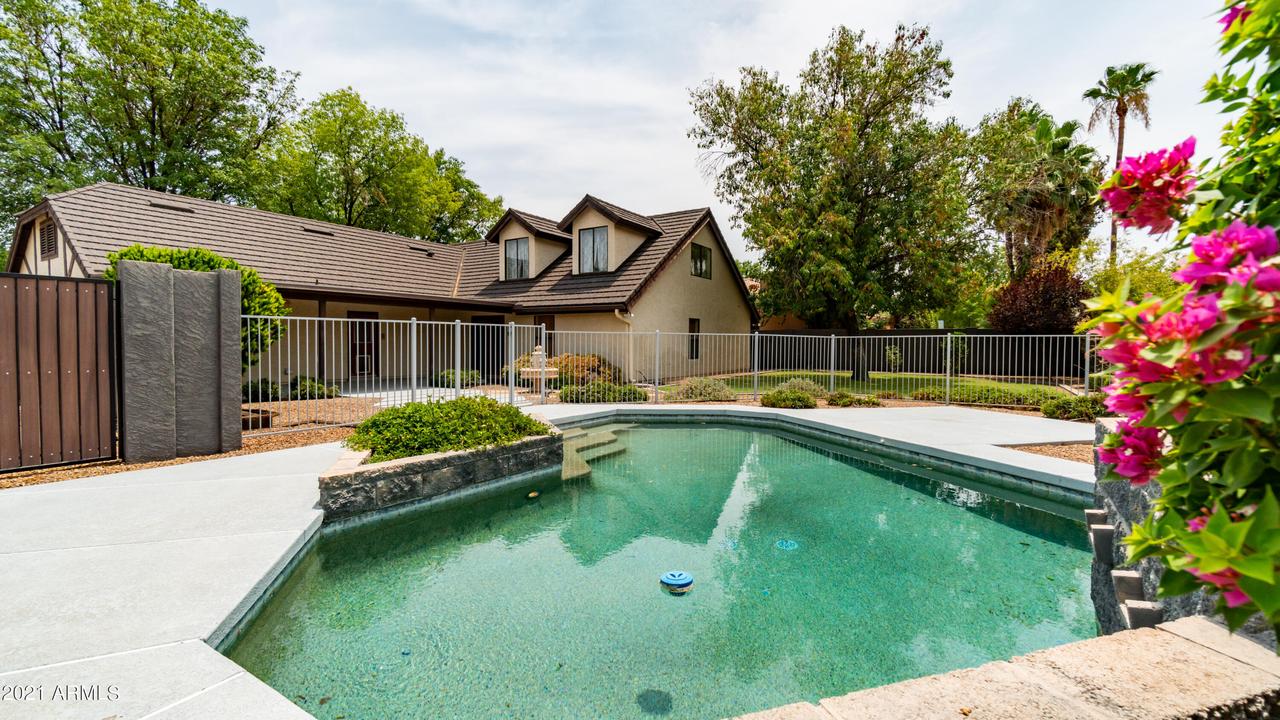 8366 S Grandview Ave., Tempe, AZ 85284